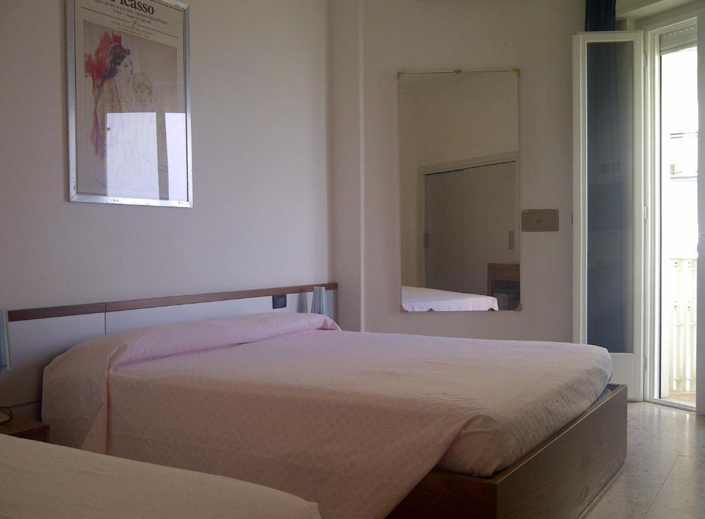 Triple Room Sea View Beach Access